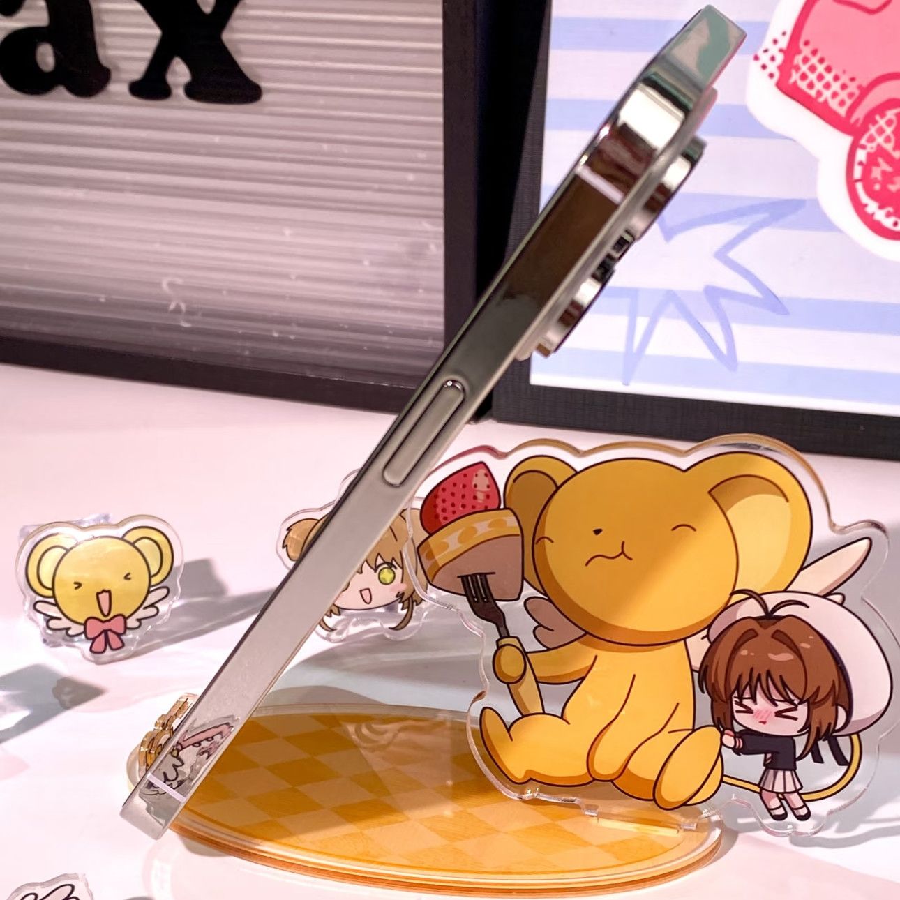 카드캡터 사쿠라 샤오커 팬메이드 휴대폰 거치대 아크릴  - Acrylic Cosplay Prop 리뷰 및 가격